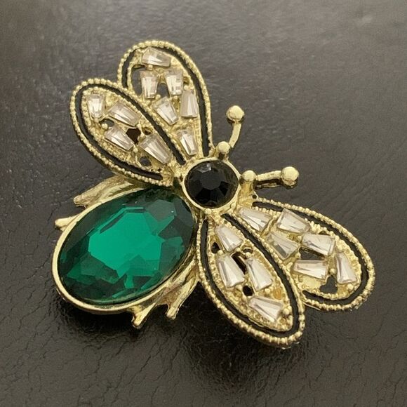 Bumble Bee Lapel Pin – Green, White & Black Crystals - Gold Tone Brooch - Picture 3 of 7